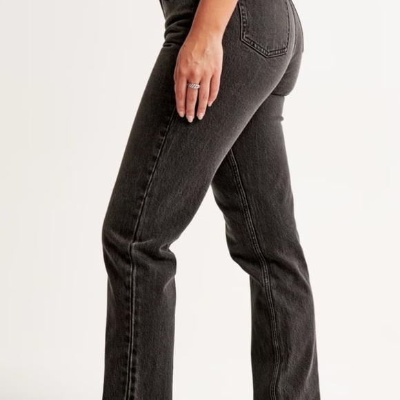 Agolde 90’s Denim - Distress Black - Picture 4 of 5